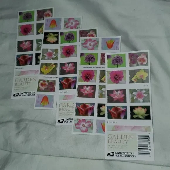 100 Garden Beauty 2021 Forever Flowers Postage Stamps USPS Wedding Invitations - Picture 4 of 8